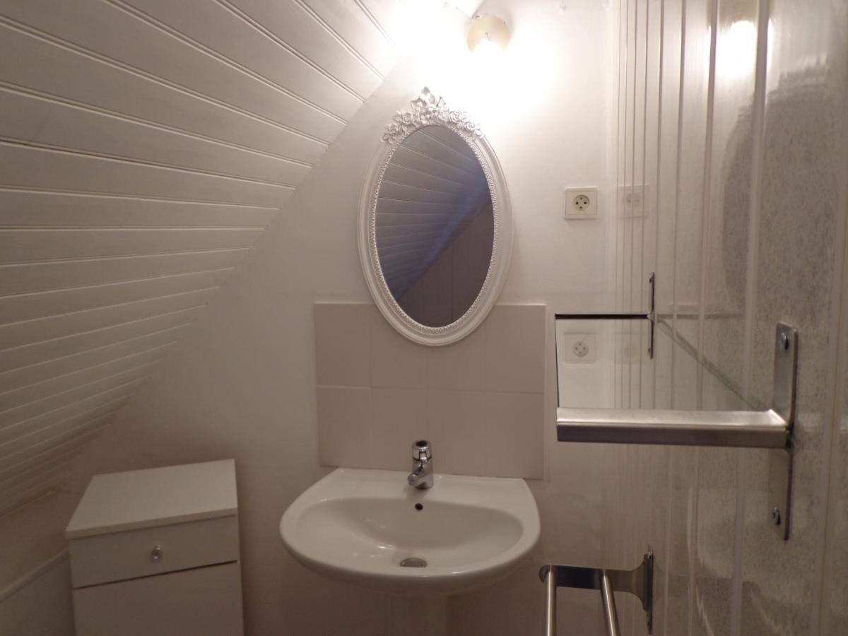 Les Fleurs Du Mont Bed & Breakfast Caux Exterior foto